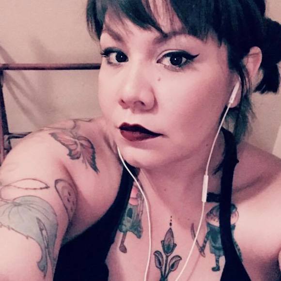 Meet your Posher, Zuri - Picture 1 of 1